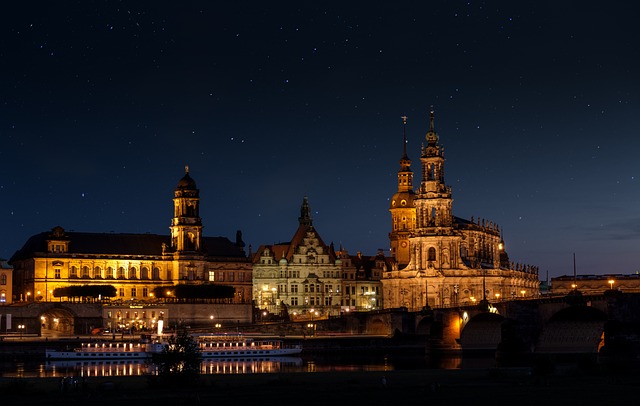DAS BILD DER DEUTSCHEN IM AUSLAND
